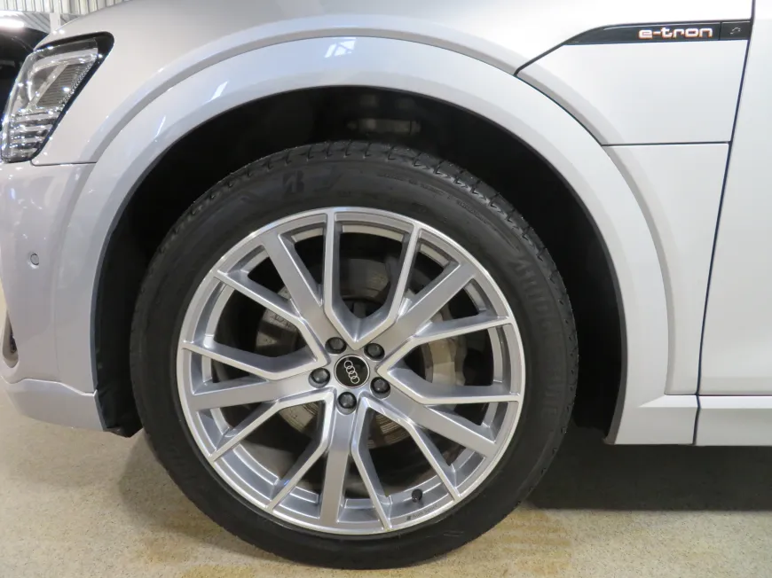 aa Audi e-tron S line 55 quattro 300kW