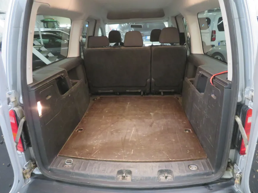 aa Volkswagen Caddy Maxi Kombi TDI