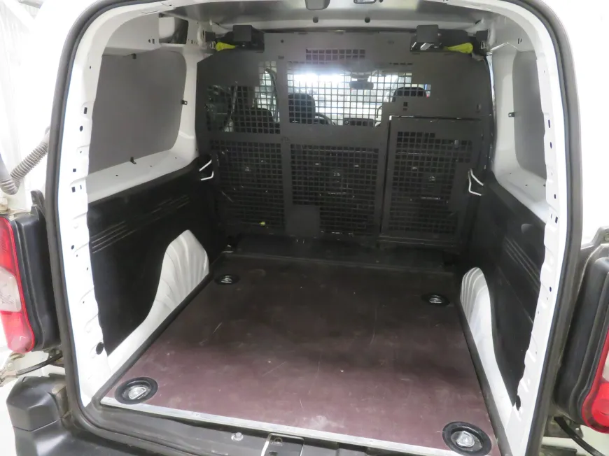 aa Toyota ProAce City Crew Cab Long N1 D-4D